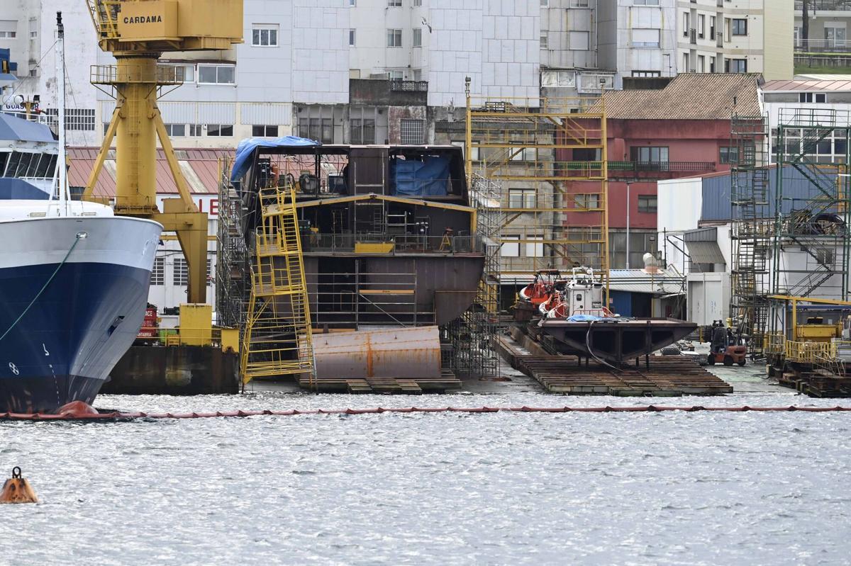 Vista de los bloques ensamblados de las patrulleras oceánicas encargadas al Astilleros Cardama que fueron cancelador por Uruguay.
