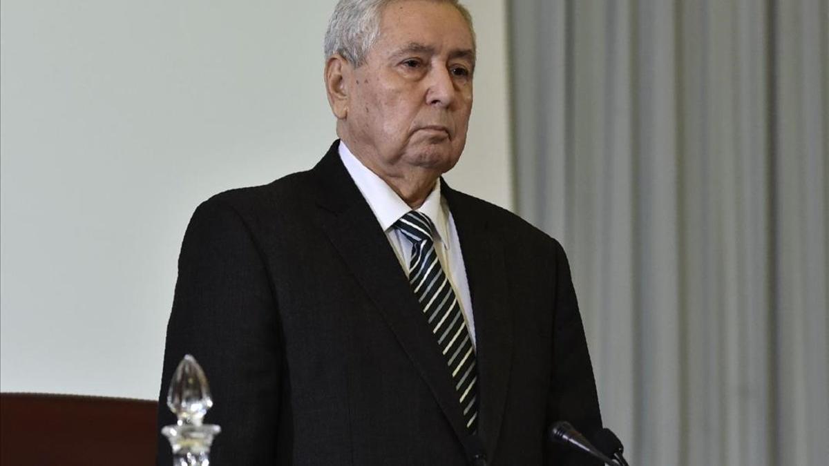 Abdelkader Bensalah, presidente interino de Argelia tras la renuncia de Bouteflika.