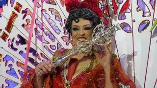 Una flamenca se corona Gran Dama en el carnaval de Estudio 54