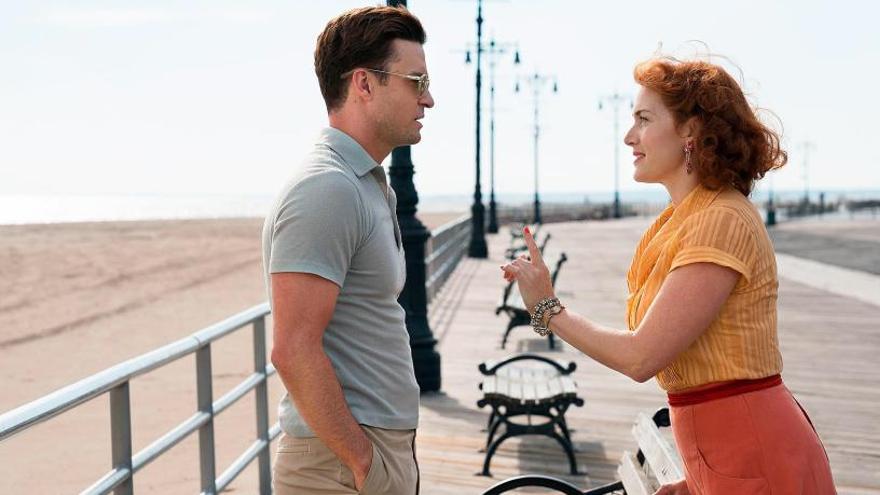 Kate Winslet y Justin Timberlake, en &#039;Wonder Wheel&#039;.