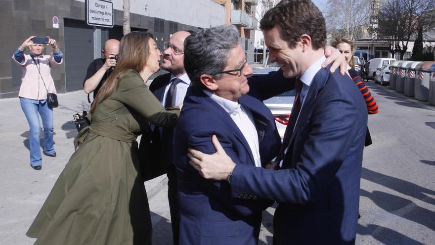 El PP amaga Pablo Casado en una visita llampec a Girona