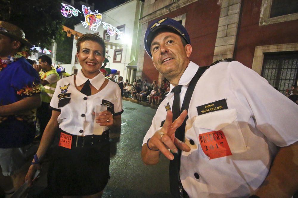 El desfile de disfraces más divertido de las fiestas de Orihuela