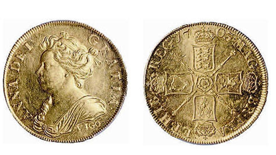Cara y cruz de una de las monedas subastadas por la casa británica, &#039;guinea&#039; de la reina Ana.