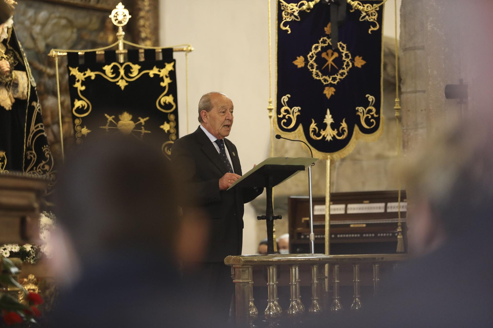 EN IMÁGENES: El pregón en San Nicolás de Bari abre la Semana Santa de Avilés