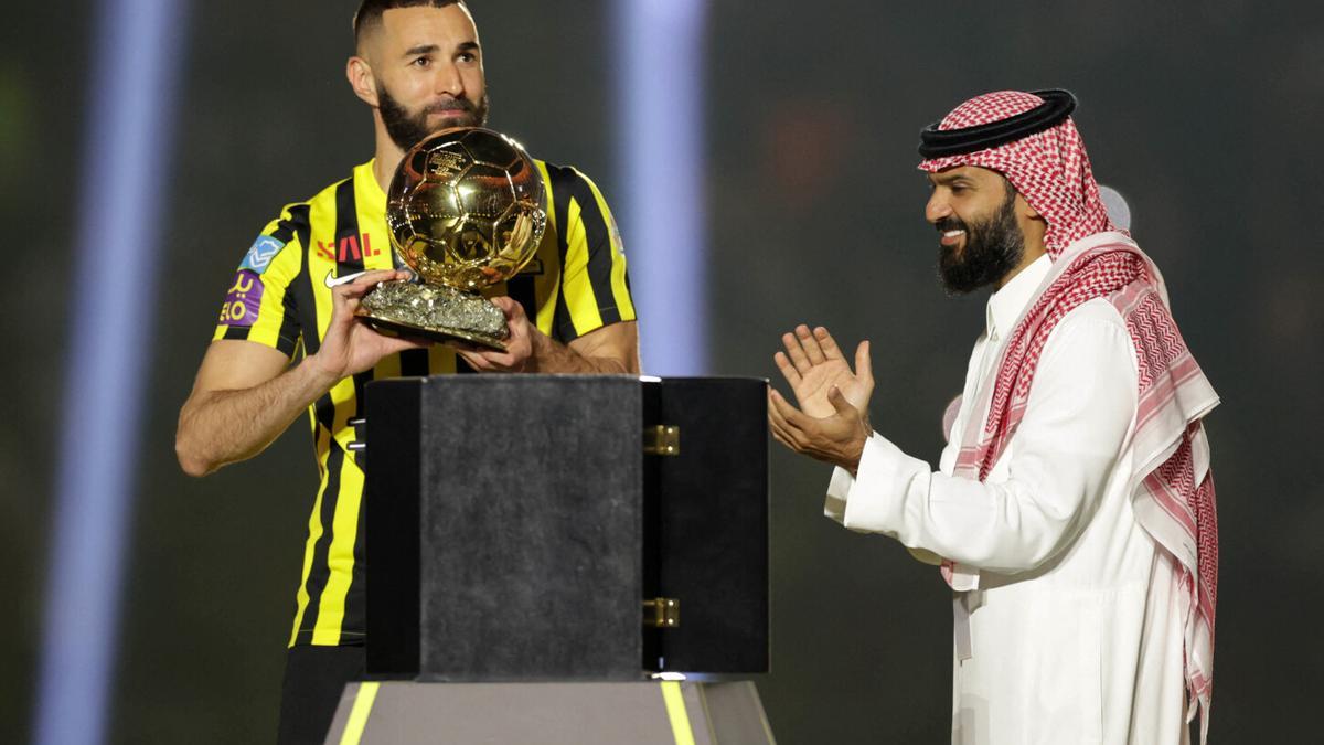 Karim Benzema, durante su presentación con el Al-Ittihad de Arabia Saudí.