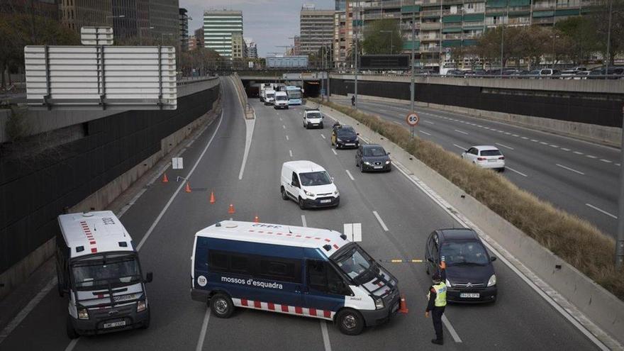 Las comunidades autónomas prolongan las restricciones y el toque de queda