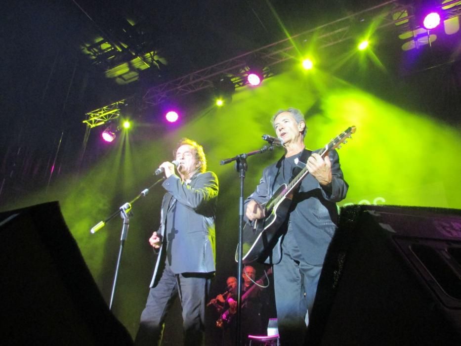 Concierto del Dúo Dinámico en las fiestas de La Guía de Llanes