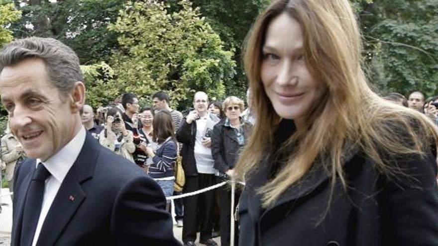 Carla Bruni junto a su marido, el presidente francés Nicolas Sarkozy.