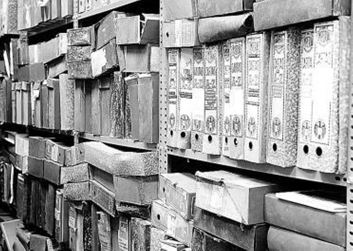 La plantilla, asignatura pendiente del Archivo