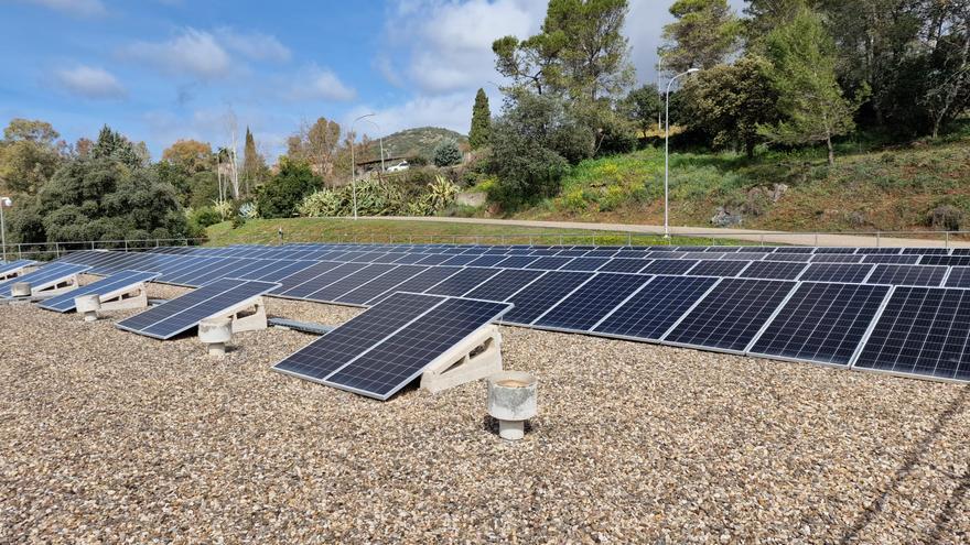 Emacsa ahorra un 47% de energía con una planta fotovoltaica en la ETAP Guadanuño