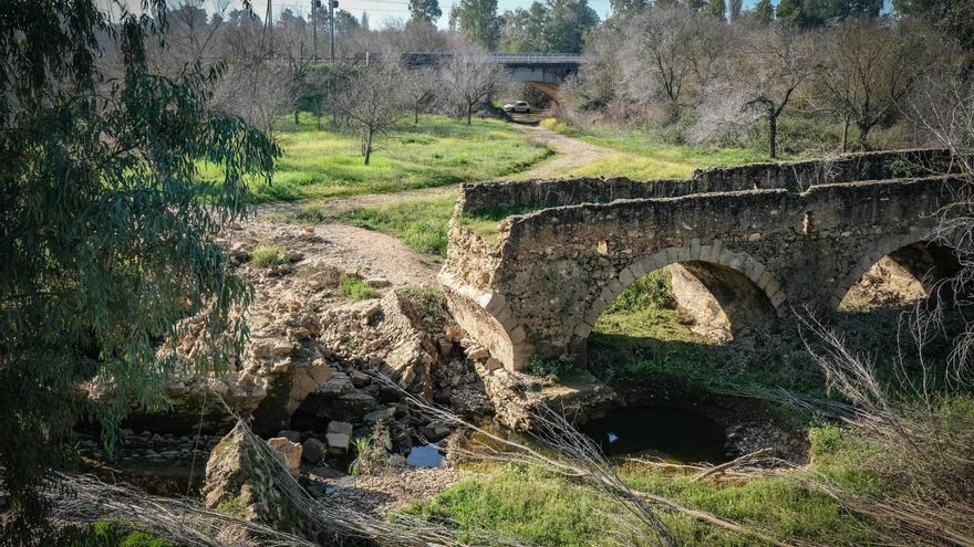 La CHG inicia la redacción del proyecto para rehabilitar el puente de Cantillana, en Badajoz