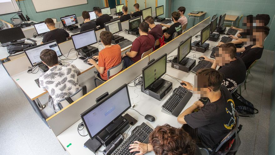 Nuevo pulso a la Educación: 112.000 alumnos tendrán que demostrar en mayo todo lo que saben