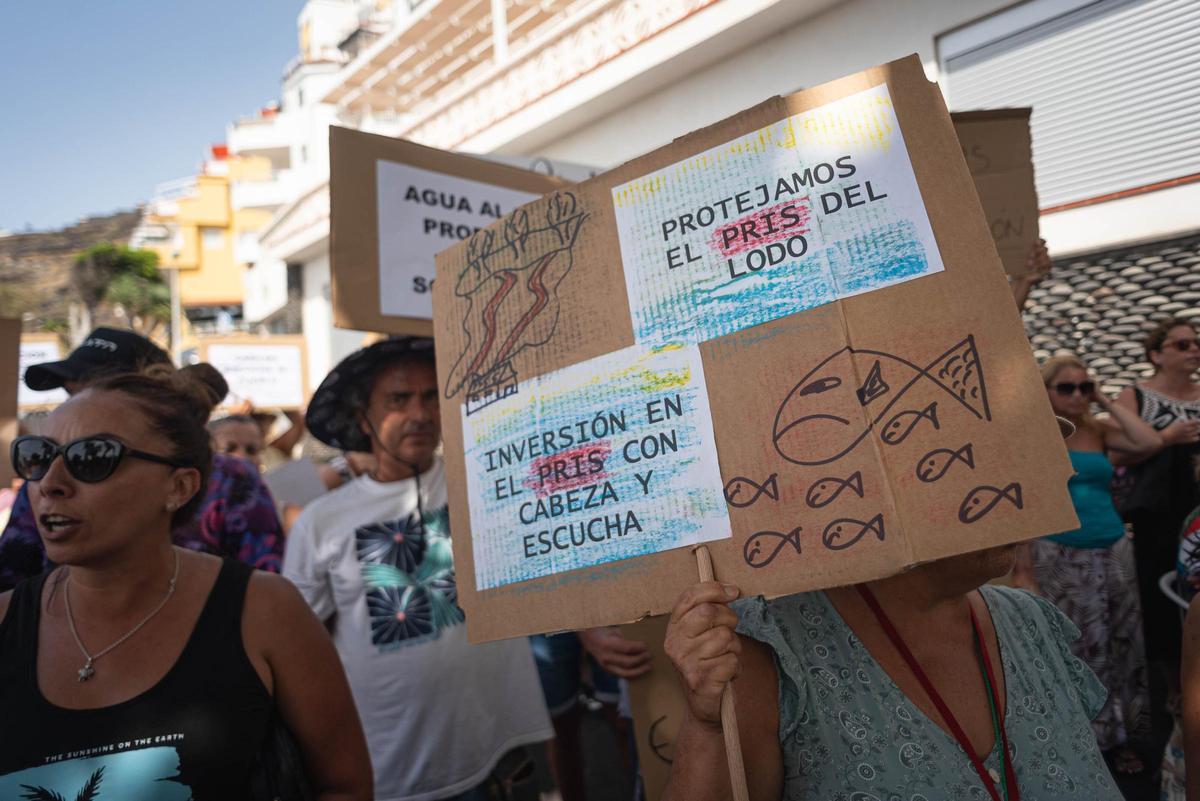 Los vecinos de El Pris se manifiestan