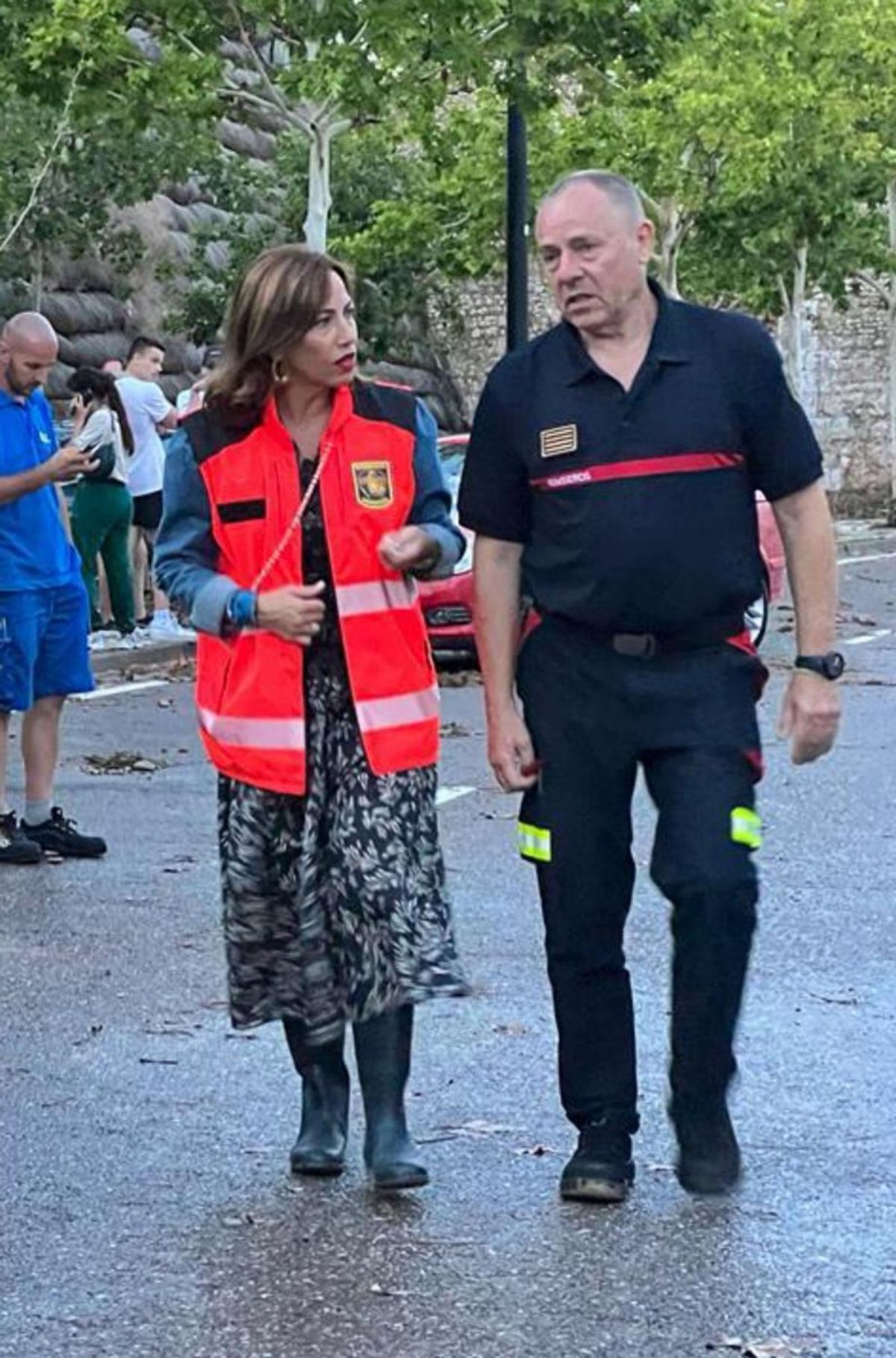 Natalia Chueca conoce las consecuencia de la tormenta de julio.  | AYUNTAMIENTO DE ZARAGOZA