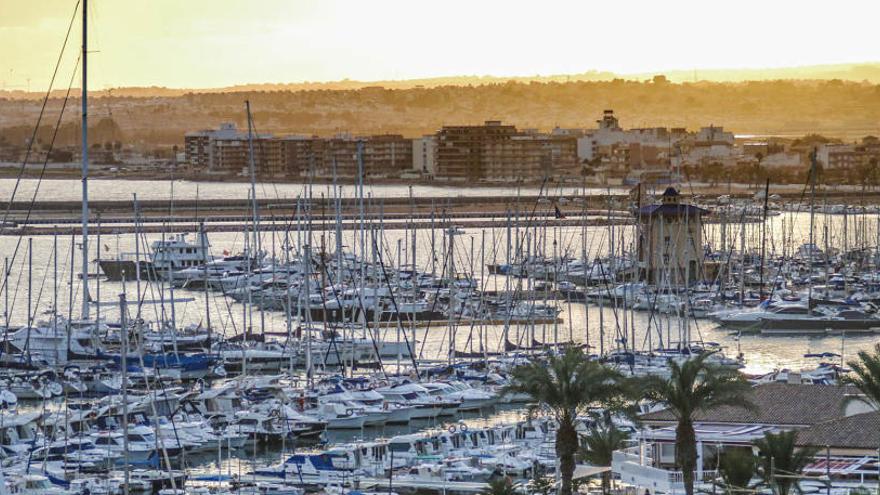 Imagen de la bahía de Torrevieja/ Foto Tony Sevilla