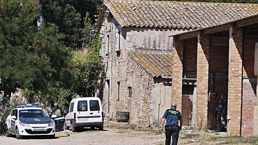 La masia de Ventalló que la Guàrdia Civil ha escorcollat.