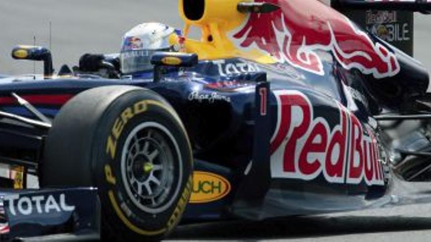 Vettel logra la &#039;pole&#039;, Alonso saldrá quinto