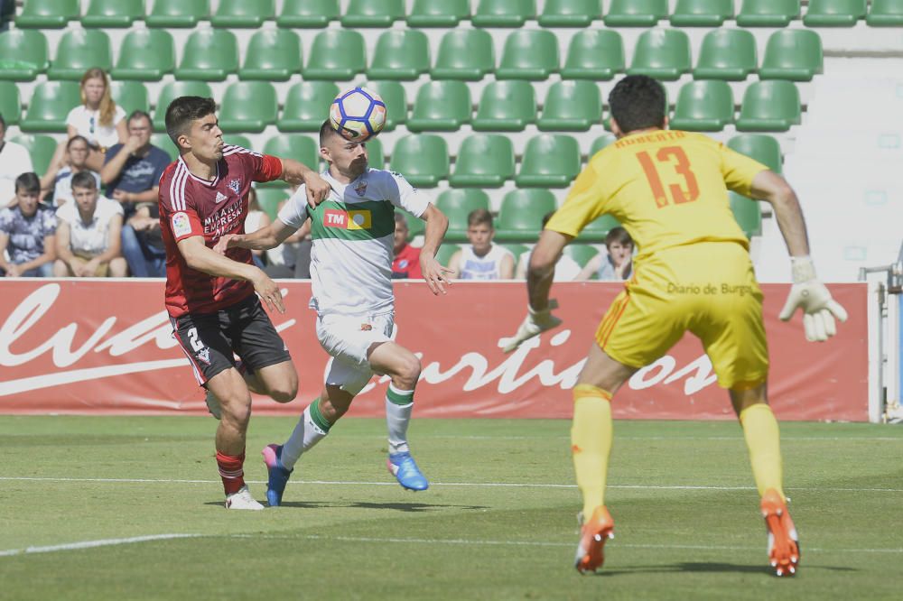 Debacle del Elche ante el colista