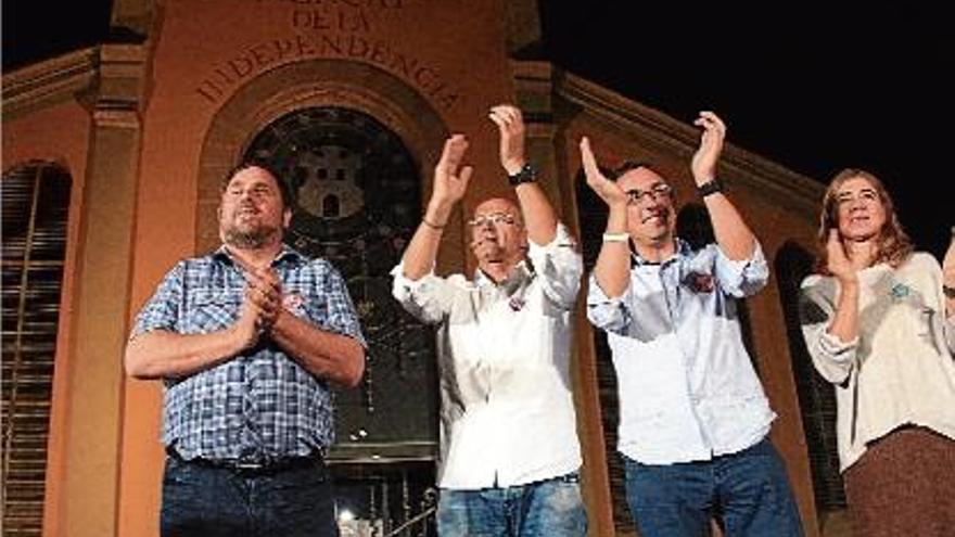 A banda de Martorell, Junts pel Sí també va fer un acte a Terrassa amb Oriol Junqueras i Raül Romeva.
