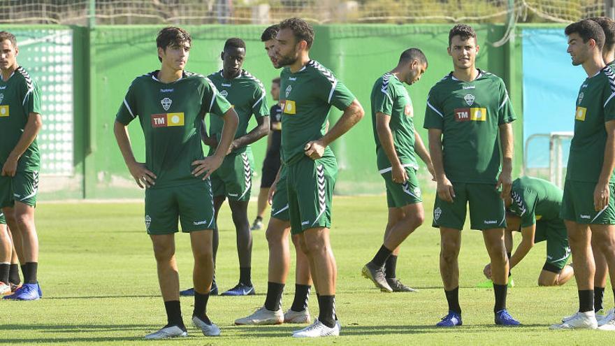 La plantilla del Elche disfruta de jornada de descanso