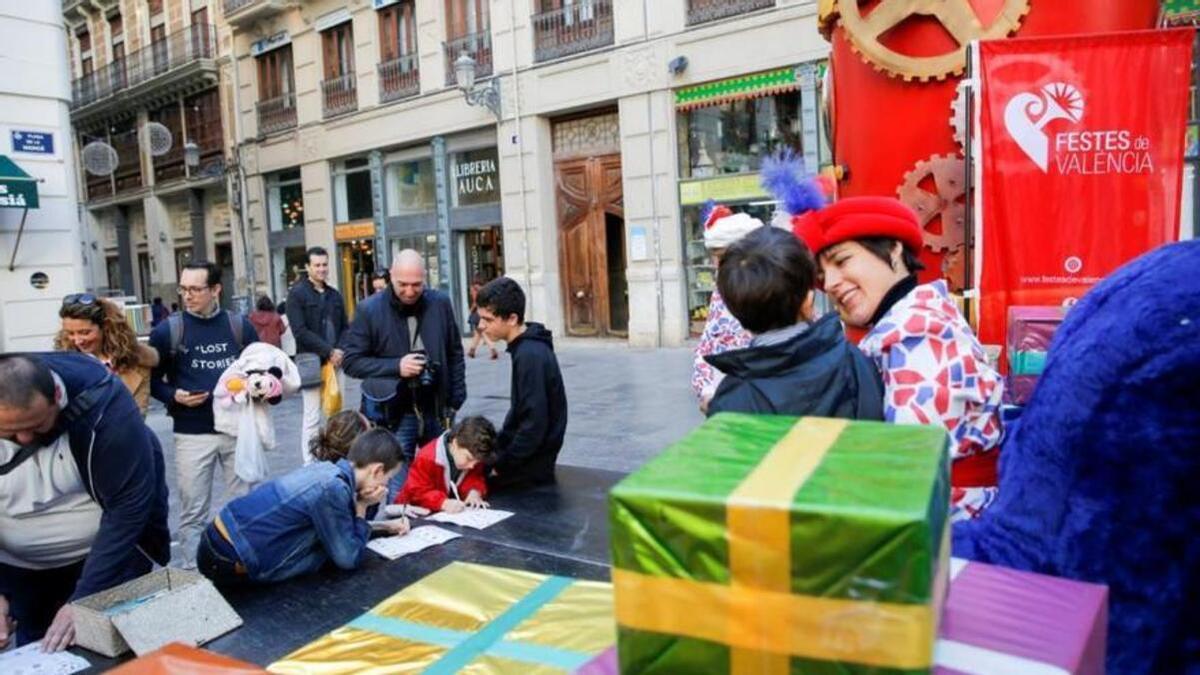 Imagen de archivo de la mensajera de los Reyes Magos en València.