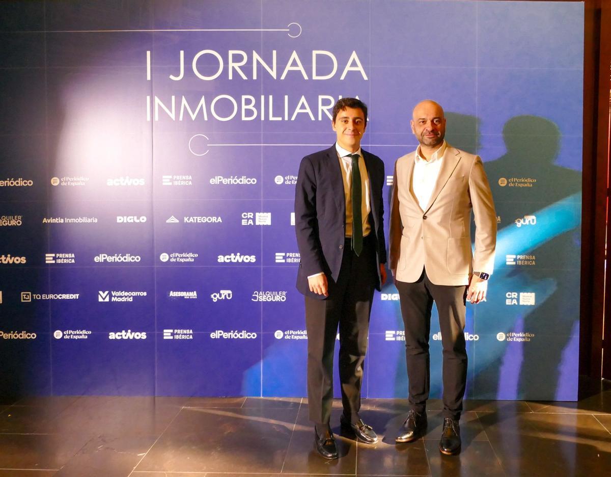 De izquierda a derecha: Gabriel Santamarina, periodista de Prensa Ibérica, y Bernat Martínez, director general de TQ Eurocredit