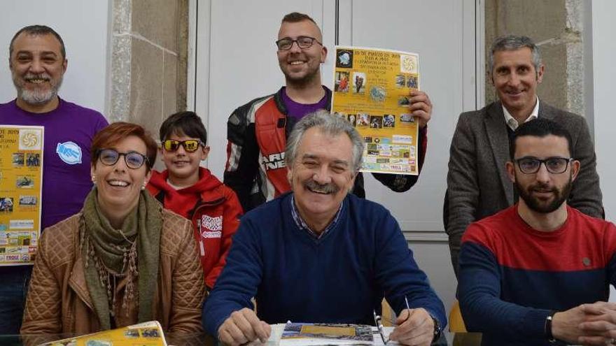 Miembros de las asociaciones y clubes, en la presentación de las jornadas deportivas. // FdV