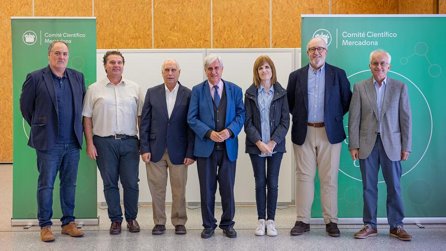 El comité científico de Mercadona aborda el riesgo de la desinformación en seguridad alimentaria