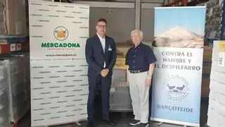 Mercadona entrega 42 toneladas de productos a los bancos de alimentos de Las Palmas y Tenerife gracias a la solidaridad de sus clientes