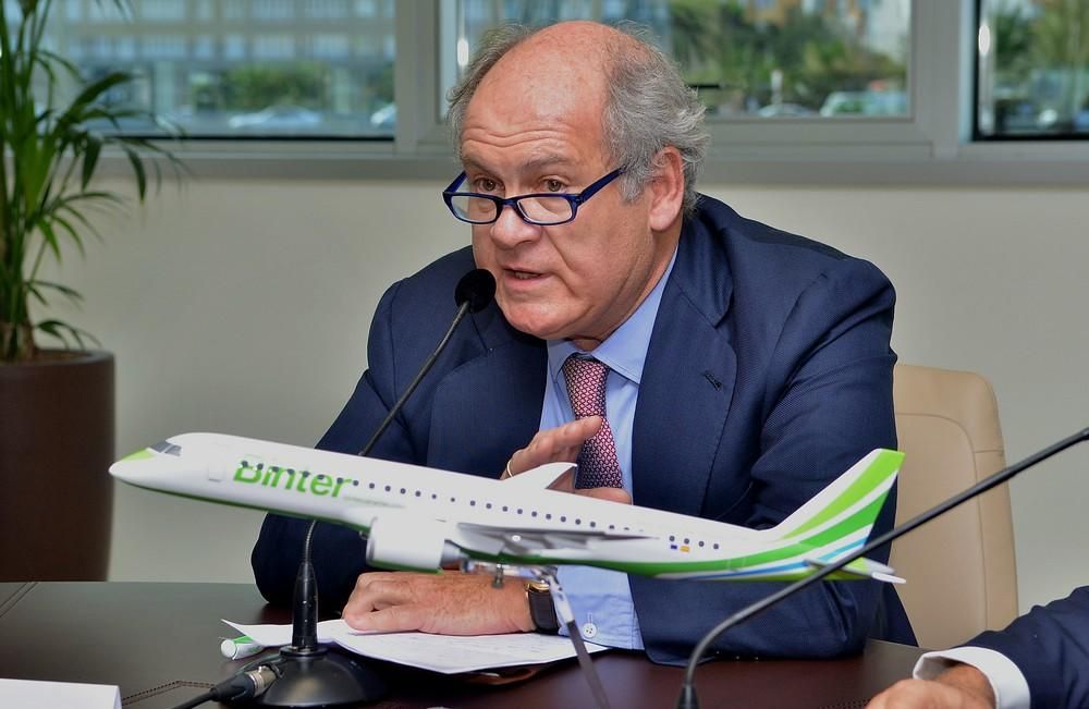 Binter y Embraer sellan su acuerdo de compra de nuevos aviones reactores