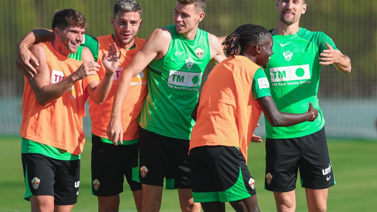 El Elche no pierde la esperanza pese a ser el único equipo que no ha ganado