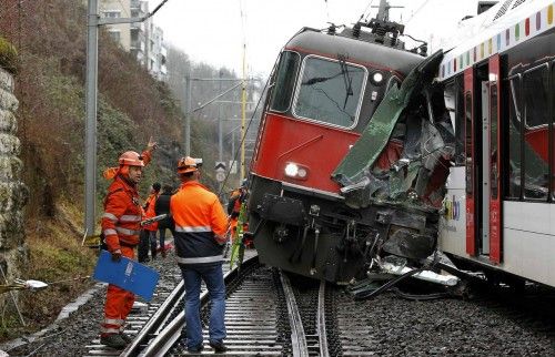 Choque de dos trenes en Suiza