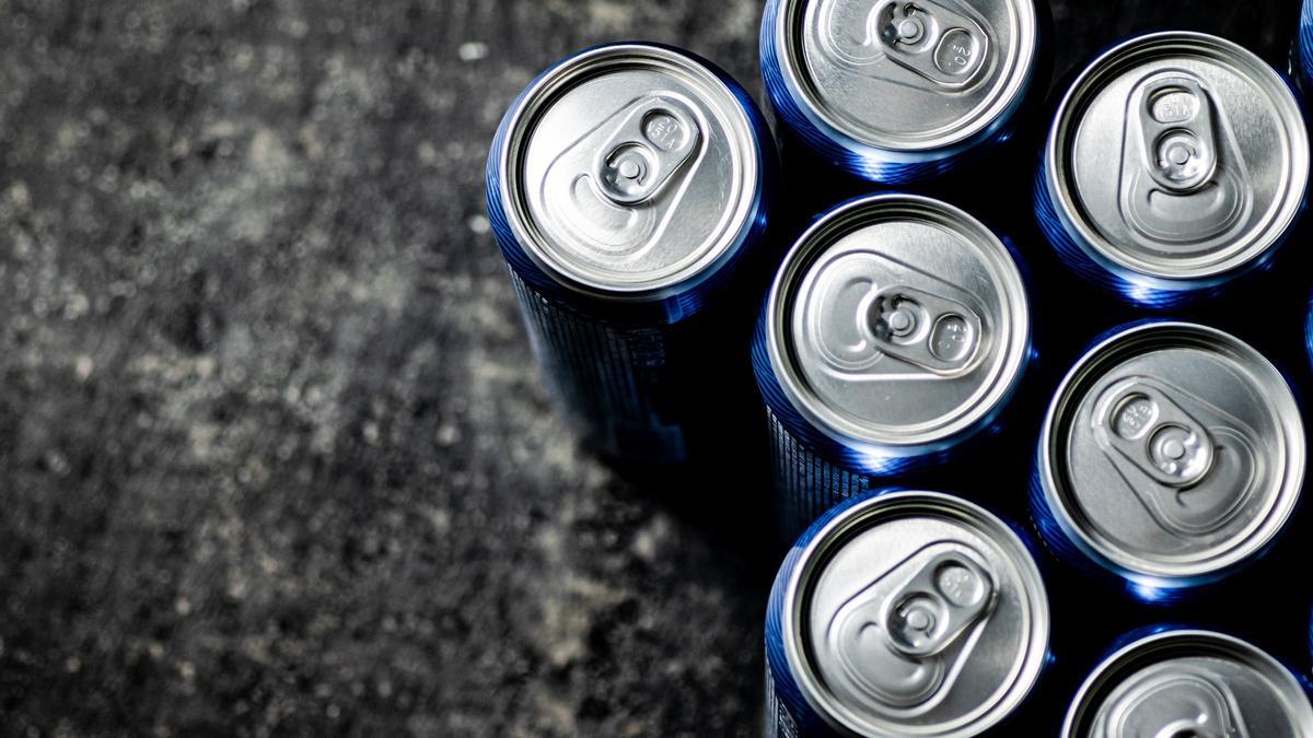 Latas de bebidas energéticas
