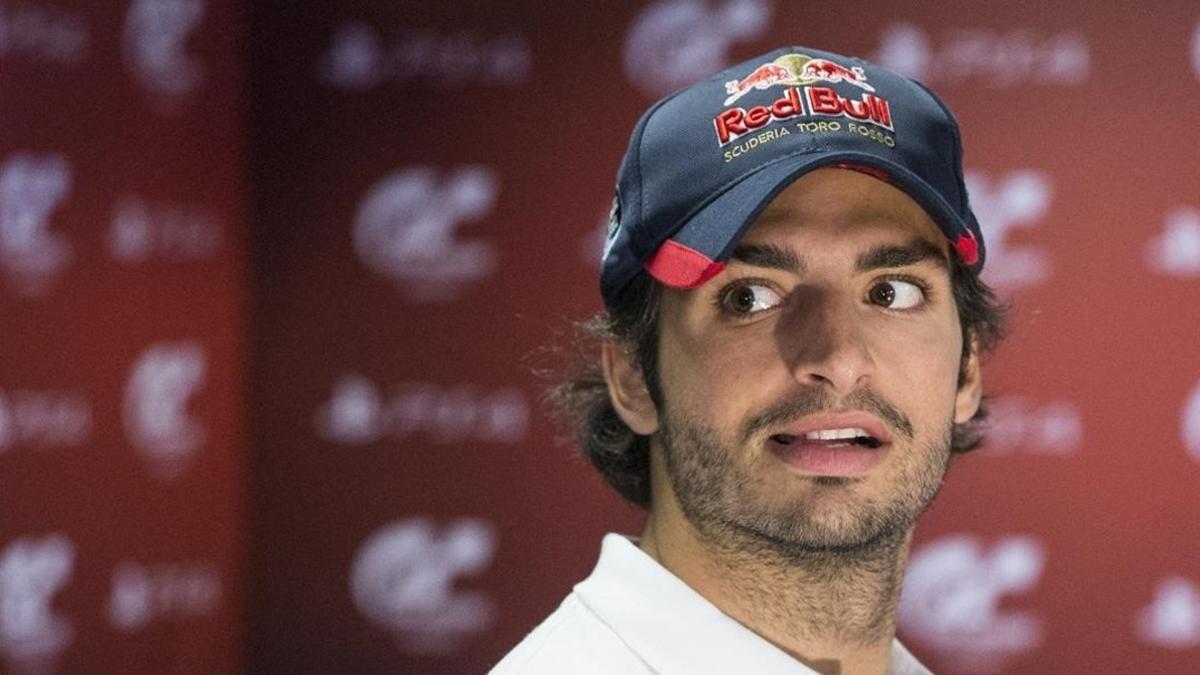 Carlos Sainz Júnior, nuevo piloto de Renault F-1.