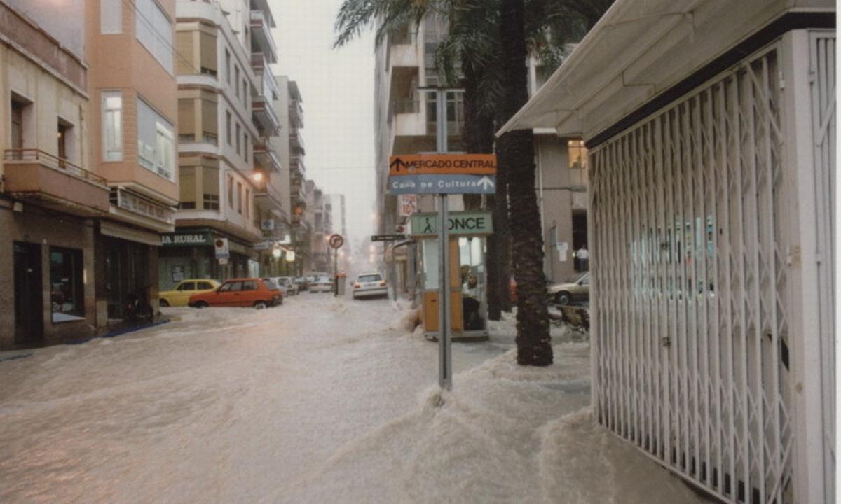Elda ultima un plan para proteger a la ciudad ante las inundaciones por lluvias torrenciales