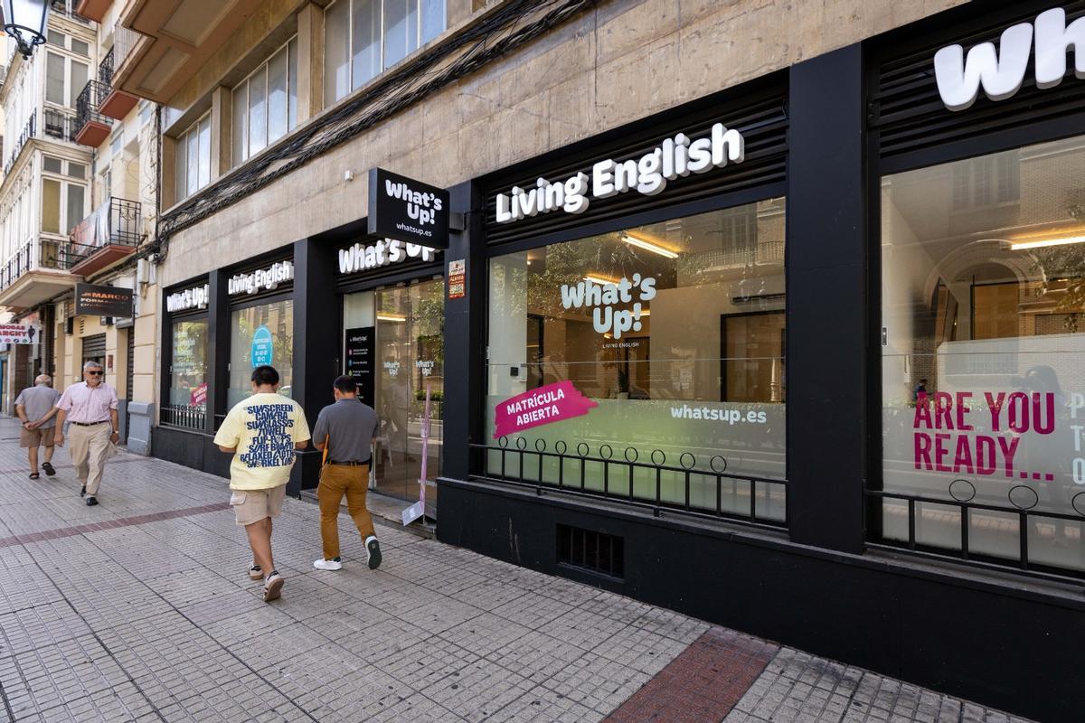 Uno de los comercios de Conde Aranda, esta semana en Zaragoza.