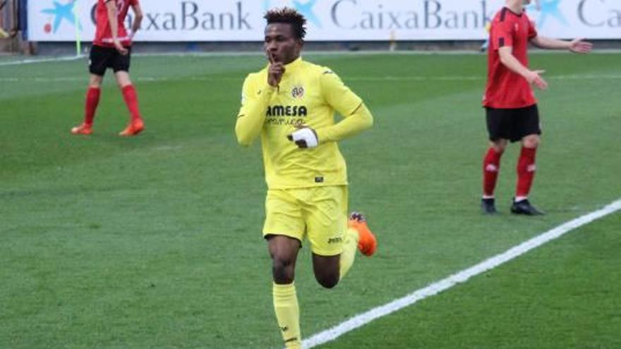 Samuel celebra un gol en un partido del Villarreal.