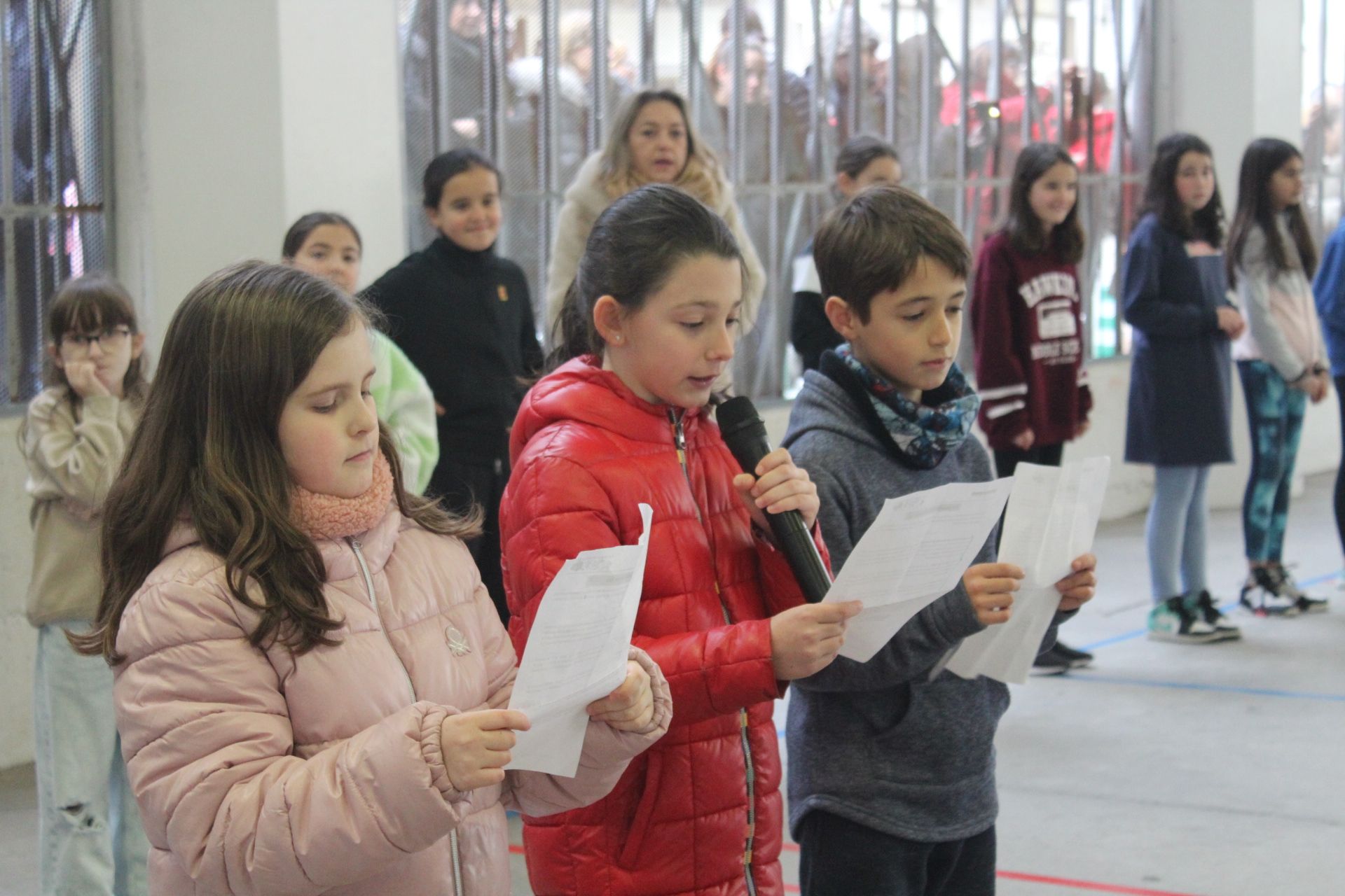 Celebración del Día de la Paz en el colegio Jovellanos.