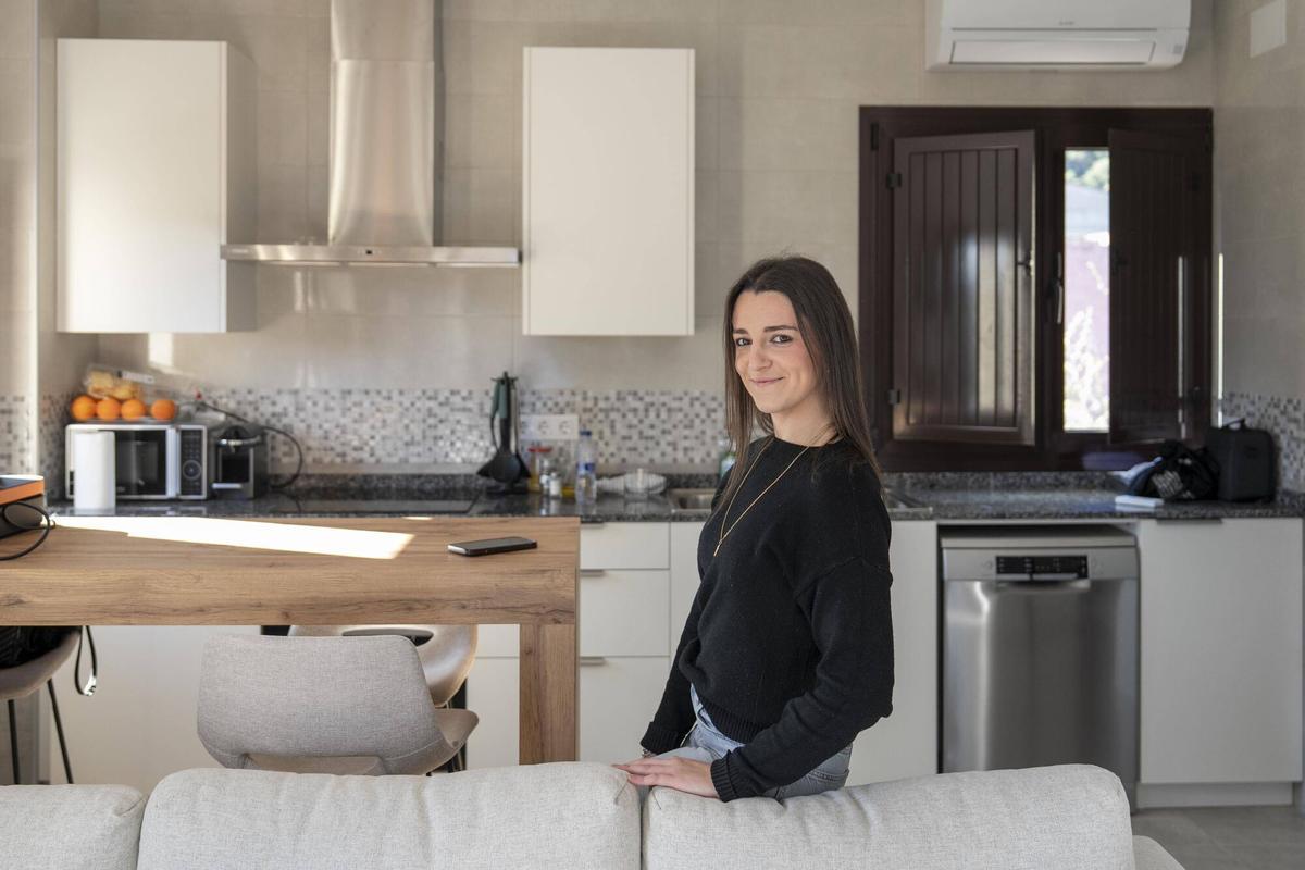 Mariona Berenguer, en su apartamento de Gallifa.