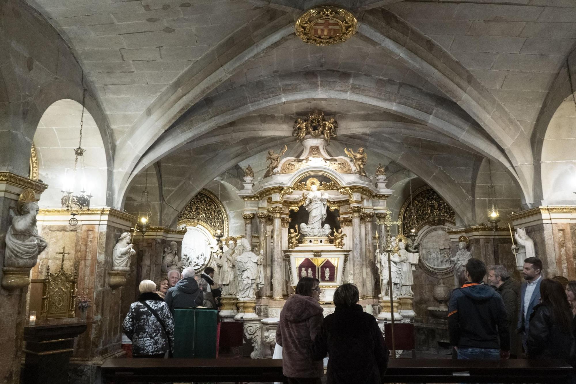 Homenatge a Pere Roca i Fius, "decorador", per la seva dedicació a la basílica de la Seu