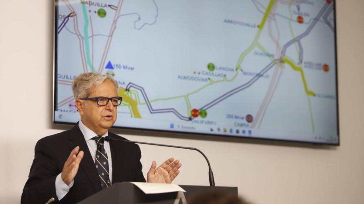 Fuentes, durante una rueda de prensa sobre la planificación eléctrica en Córdoba.