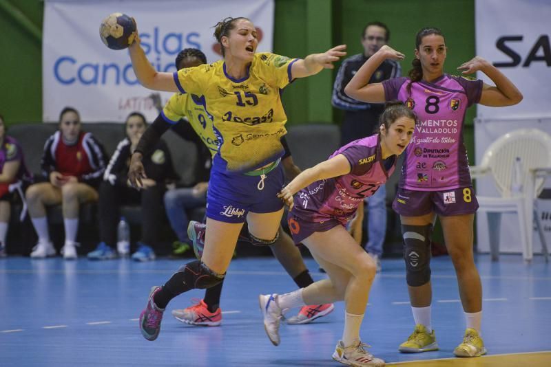 12/01/2019 LAS REMUDAS, TELDE. Balonmano Rocasa - Valladolid. FOTO: J. PÉREZ CURBELO  | 12/01/2019 | Fotógrafo: José Pérez Curbelo