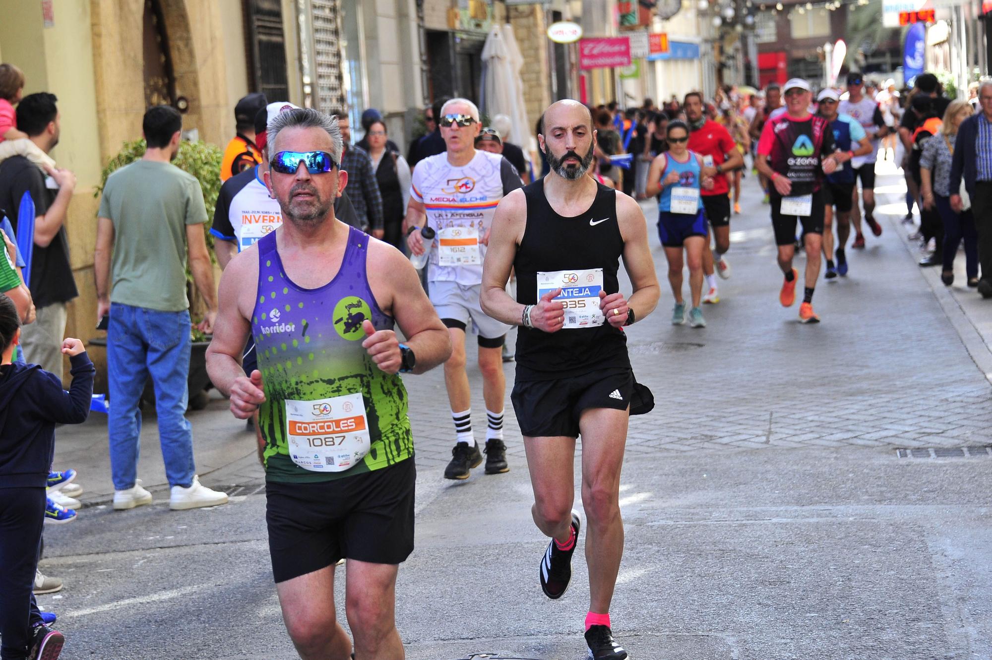 Un Medio Maratón de Elche marcado por el calor