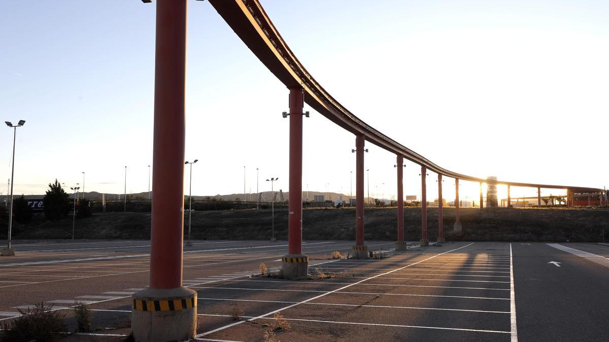 Estructura del monorraíl de Plaza Imperial, que será demolido.