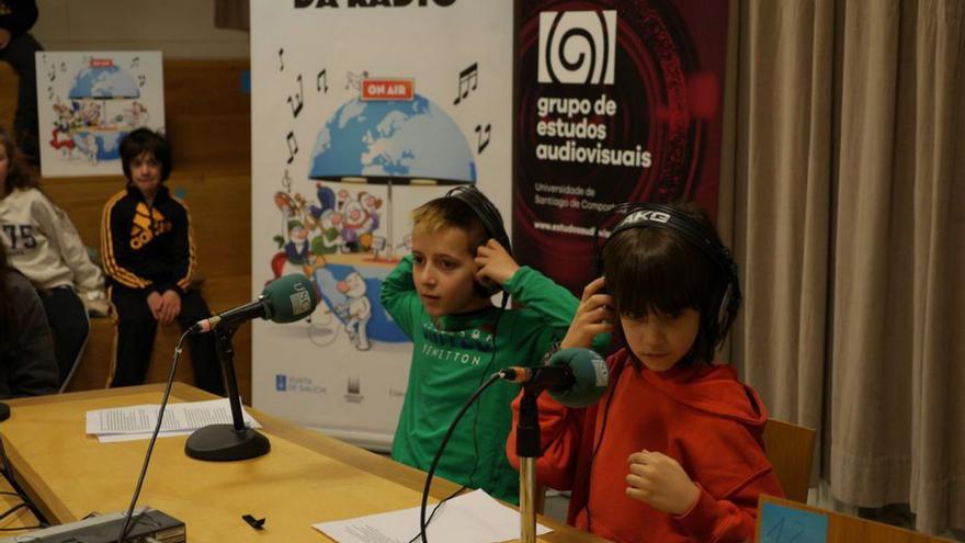 Máis de cen centros educativos celebran o Día Mundial da Radio con PNO!