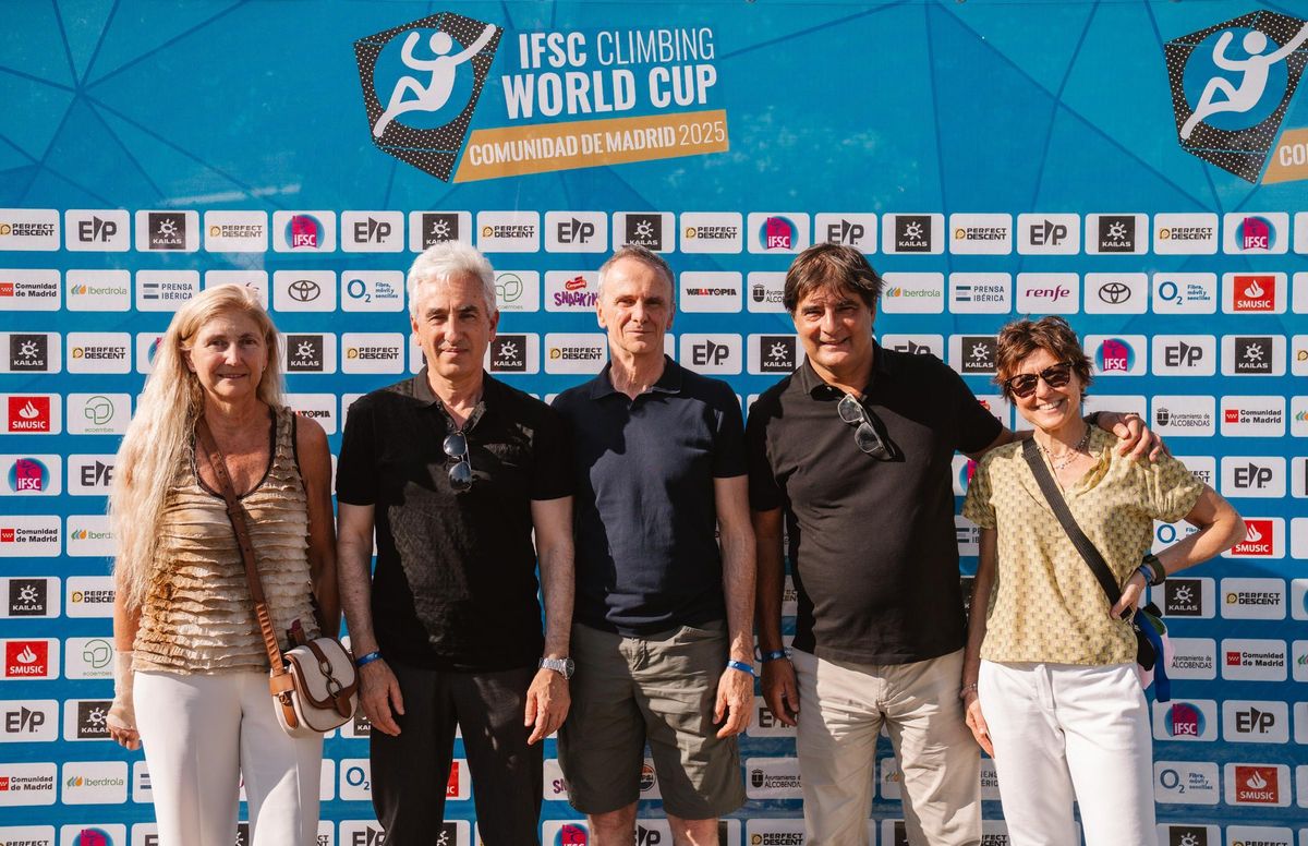 De izquierda a derecha, Teresa Campuzano, secretaria general y vicepresidenta de la Federación Española de Deportes de Montaña; Jesús Tortosa, concejal de Deportes del Ayuntamiento de Alcobendas; Marco Scolaris, presidente de la IFSC; Joan Bernat, presidente de la Fedme, y Elena Trevisan.