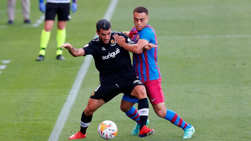 Dest tuvo la primera ocasión del Barça ante el Nàstic