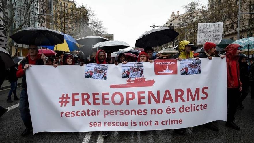 Protestas a favor del rescate en el Mediterraéneo y de la oenegé &#039;Proactiva Open Arms&#039;