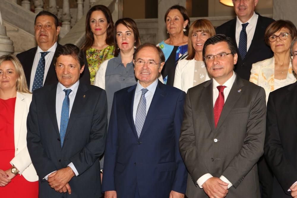 El presidente del Senado, Pío García-Escudero, visita Asturias