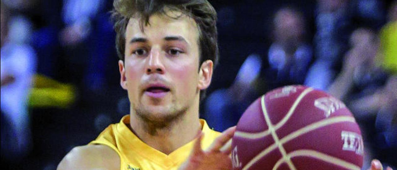 Kevin Pangos